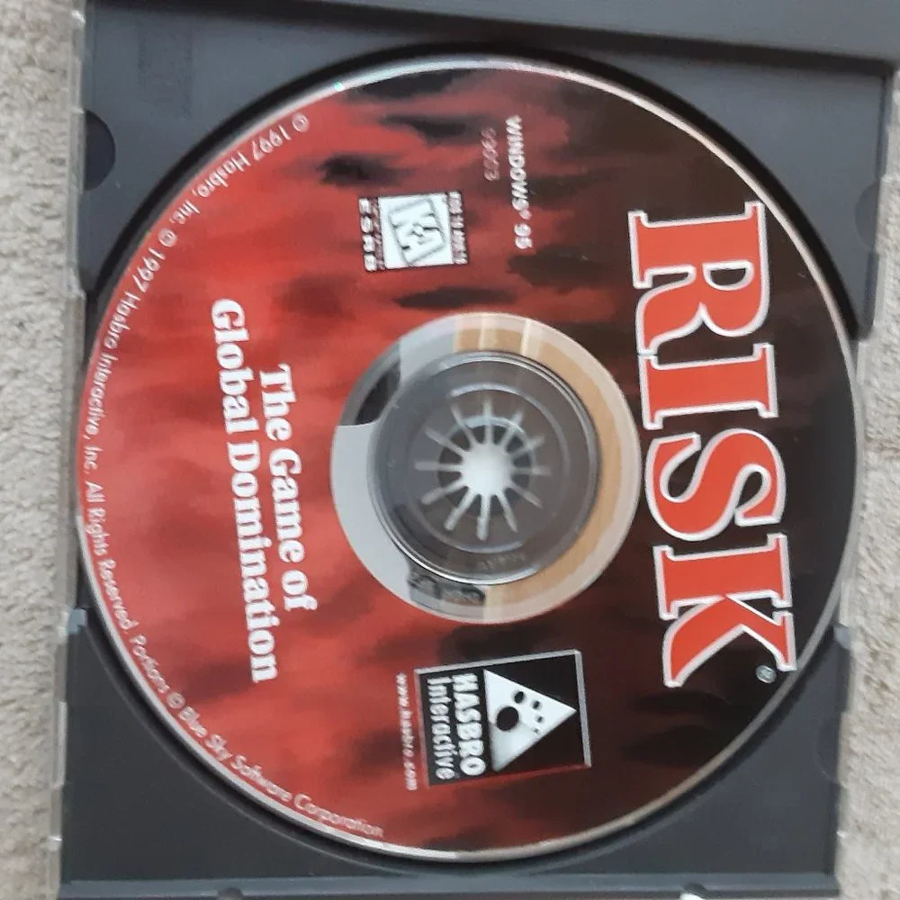 Risk PC CD ROM Game from Hasboro, Vintage!
